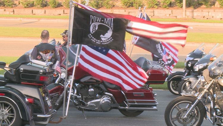 'Ride for Freedom' honors fallen veterans on its way to Lansing