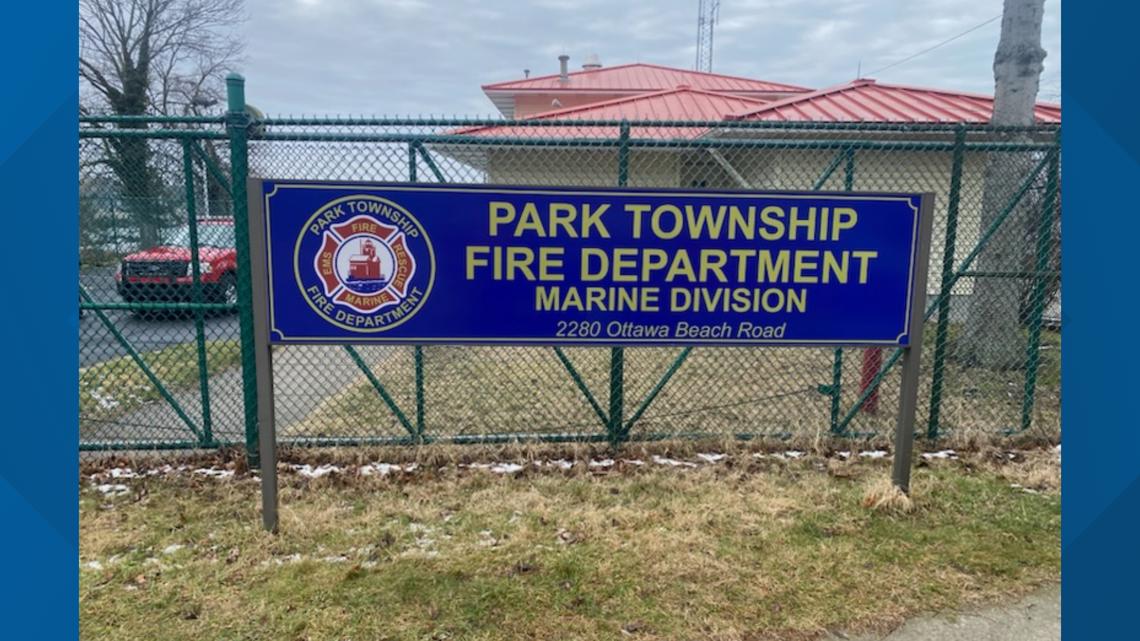 Distress Fire Boat capsized on Lake Macatawa, fire department warns of conditions ...