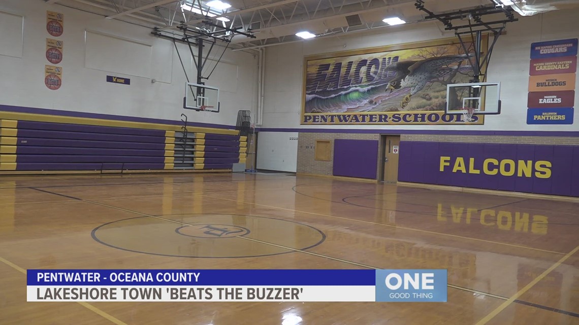 Community members become heroes at Michigan high school basketball game