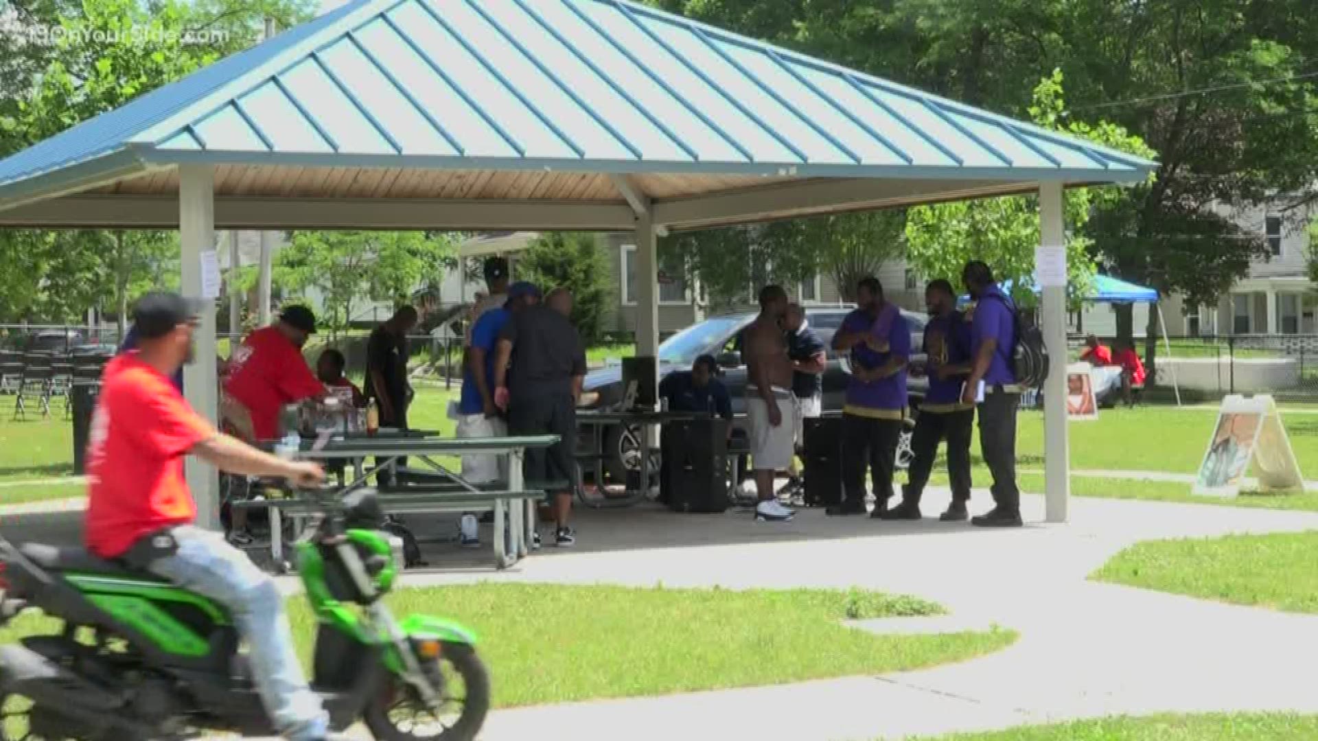 Community holds BBQ to address recent Grand Rapids shootings