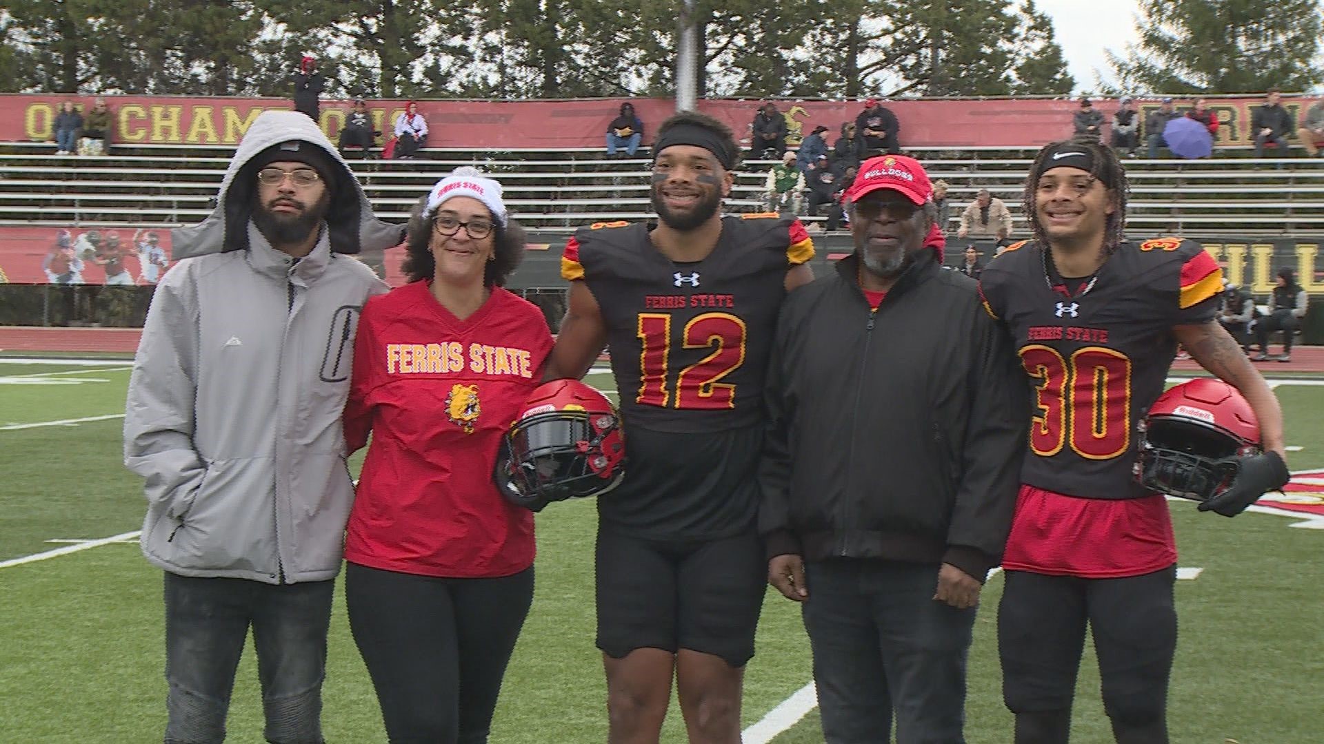 Ferris State s Caleb Murphy Breaks NCAA Sack Record Wzzm13