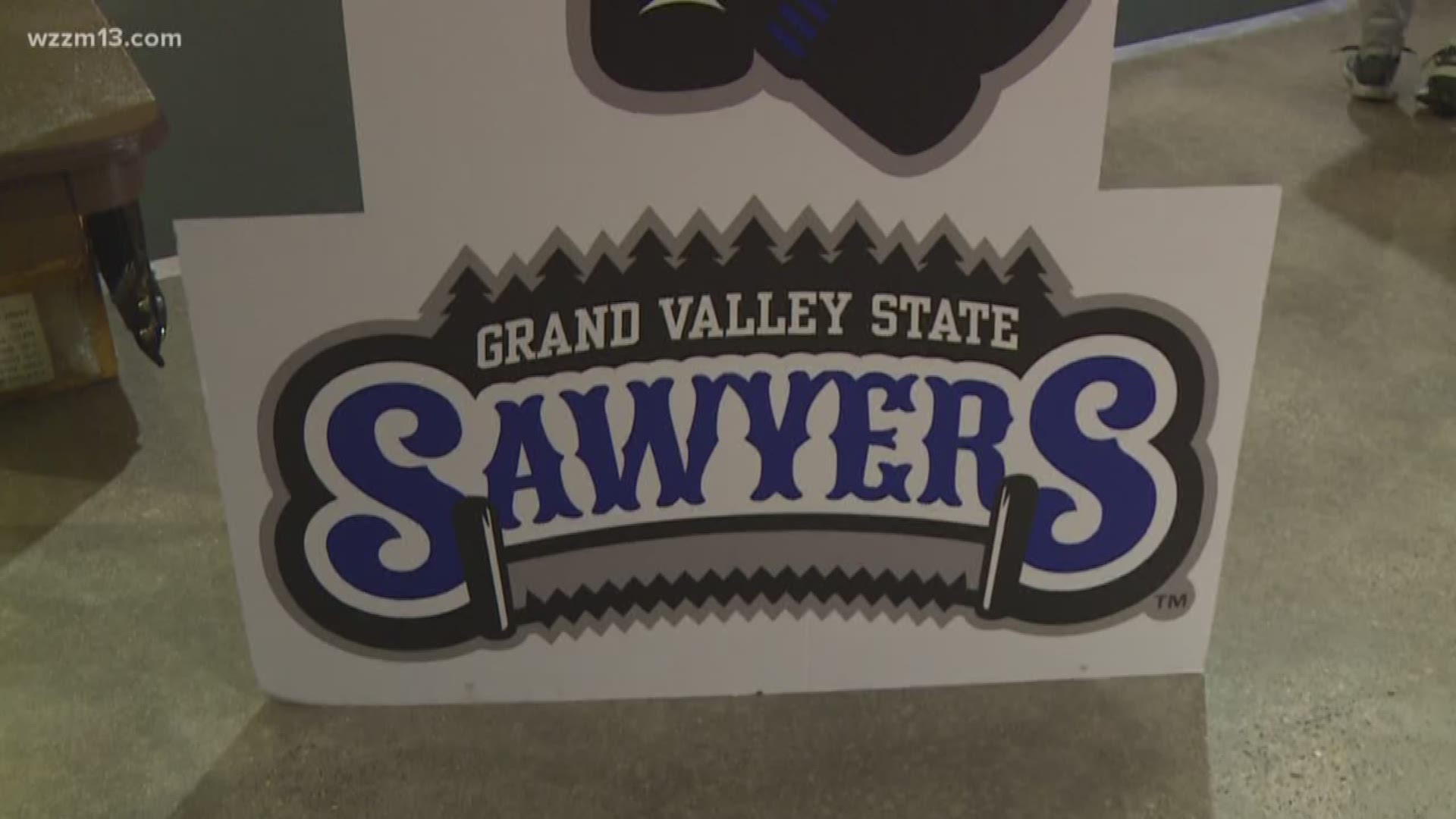 Grand Valley State University changes mascot to Sawyers for one game