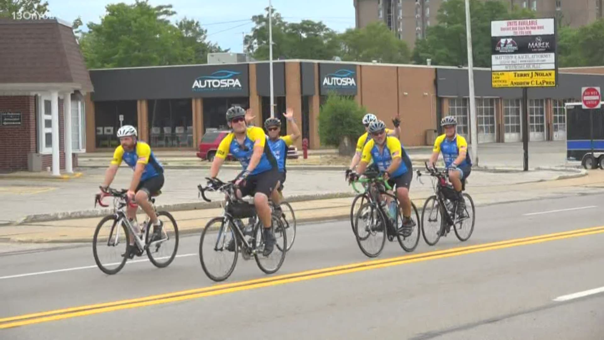Officers cycling lakeshore to honor fallen law enforcement officers