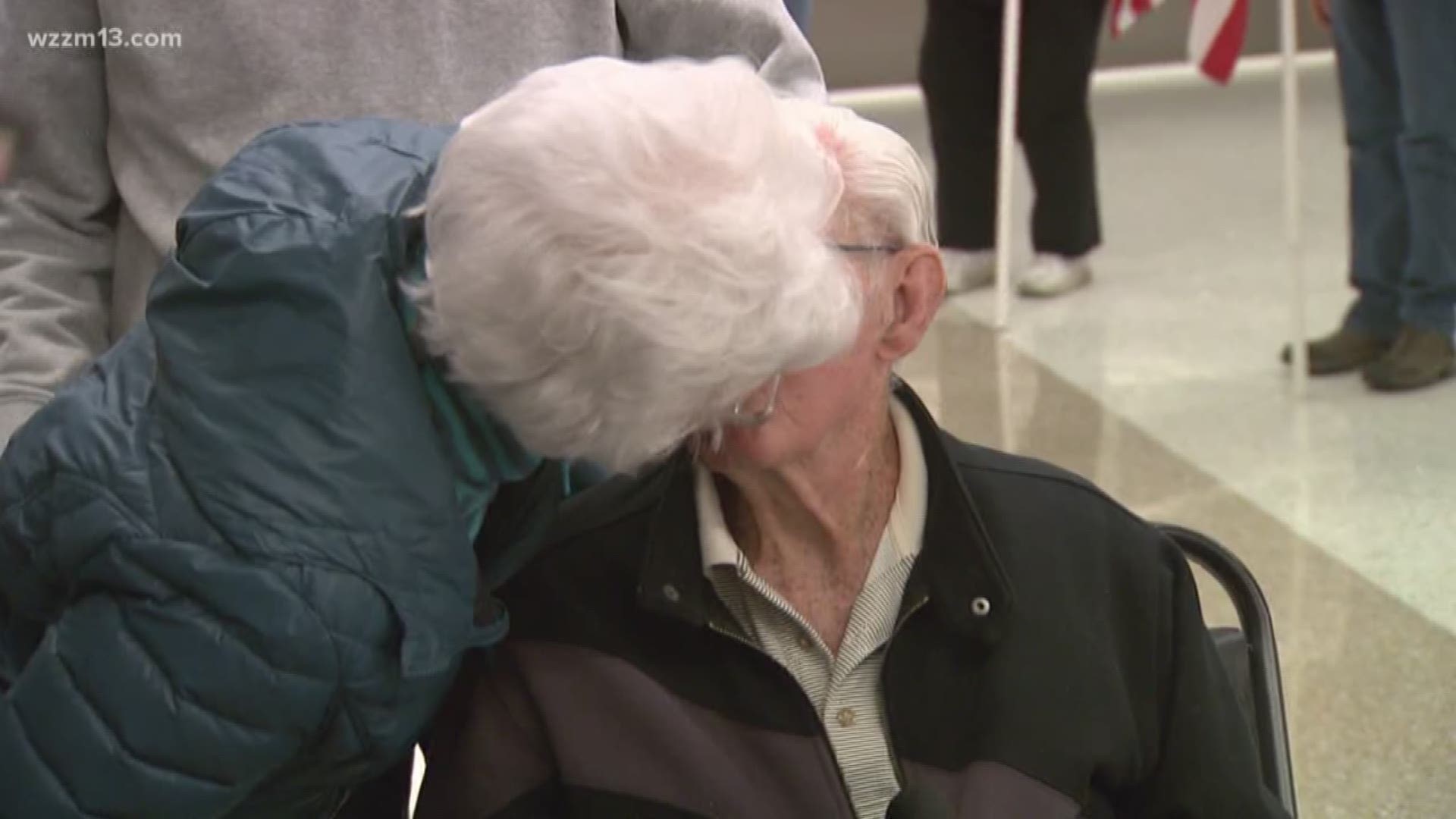 Welcome home for WWII veteran
