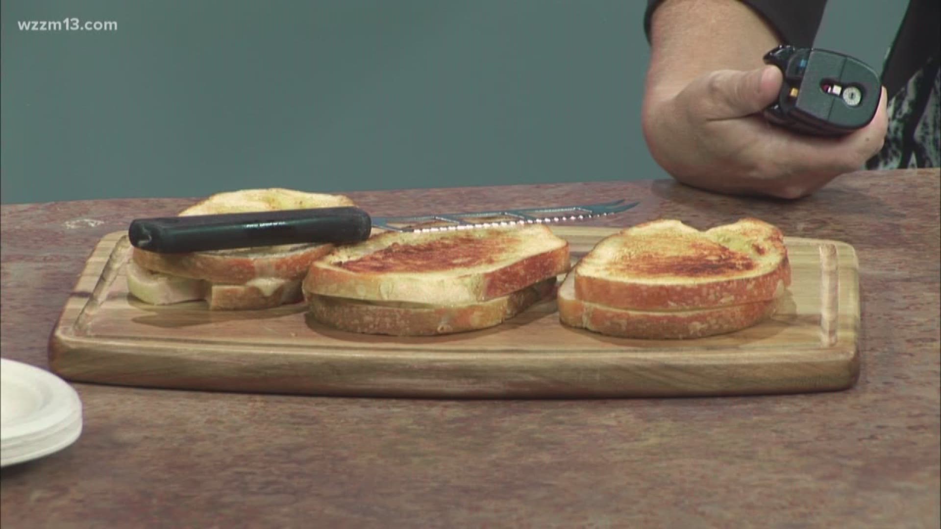 Want Some Ooey, Gooey, Melty, Grilled Cheese? Head To The Cheese Lady ...