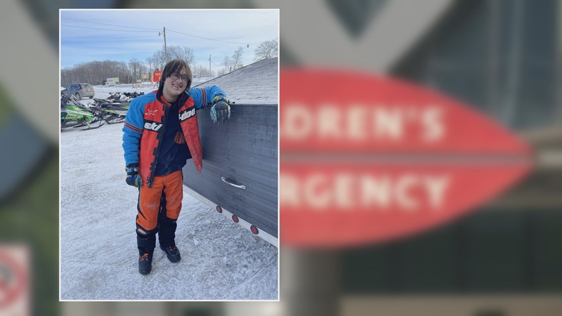 Father of West Michigan teen dragged by car hopes for miracle - Vimarsana News