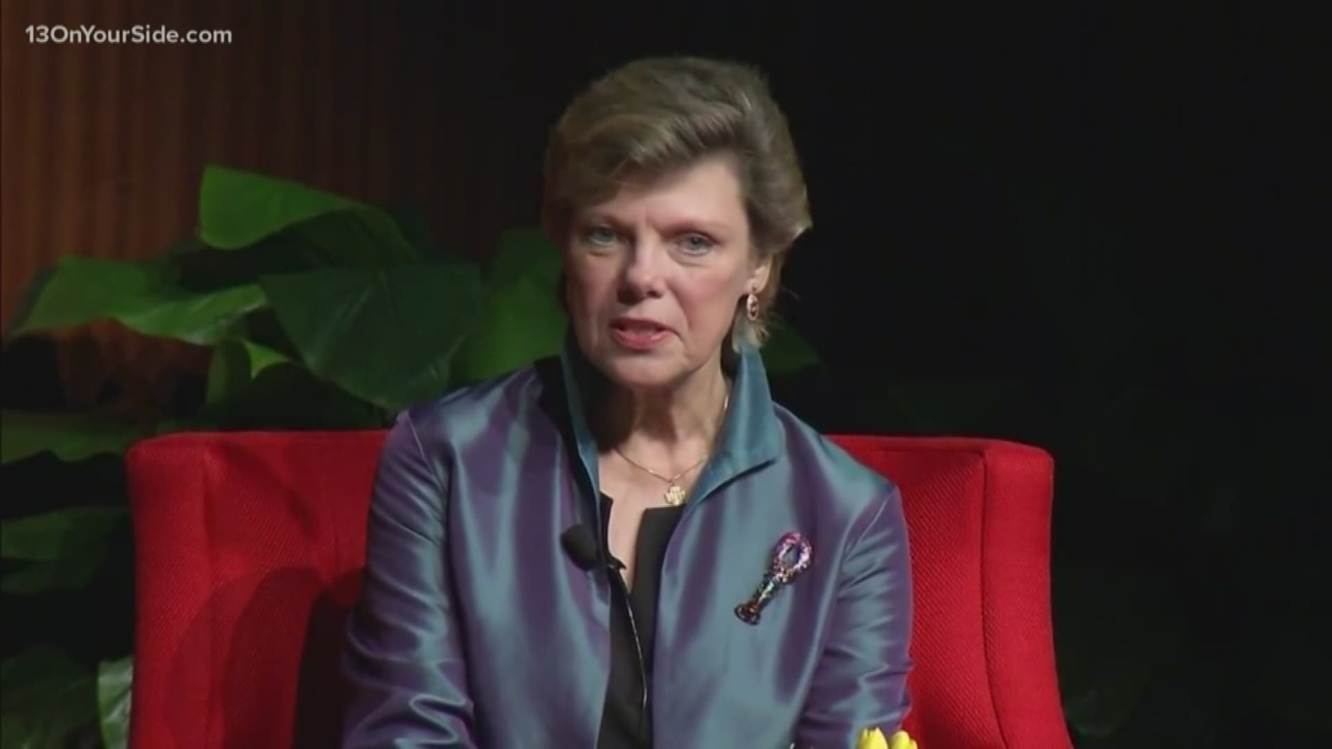 ABC News journalist and political commentator Cokie Roberts has died at the age of 75, according to reports from ABC News Tuesday, Sept. 17. Her death was due to complication from breast cancer, according to ABC News. She is survived by her husband, fellow journalist Steven Roberts, her children, Lee and Rebecca and her six grandchildren.