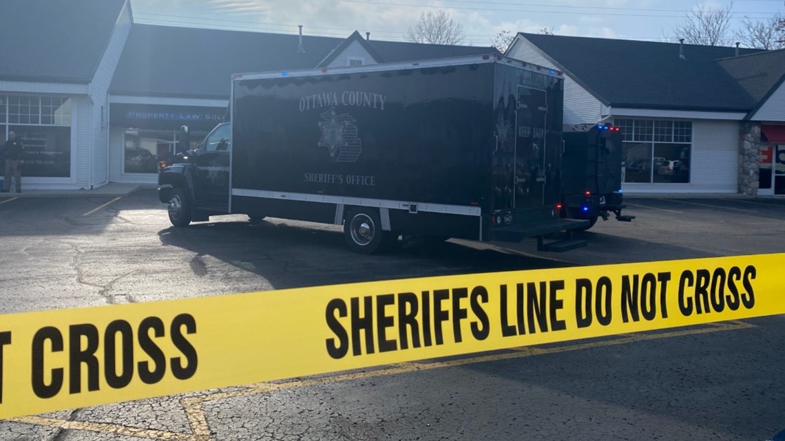 Holland man identified by police after standoff