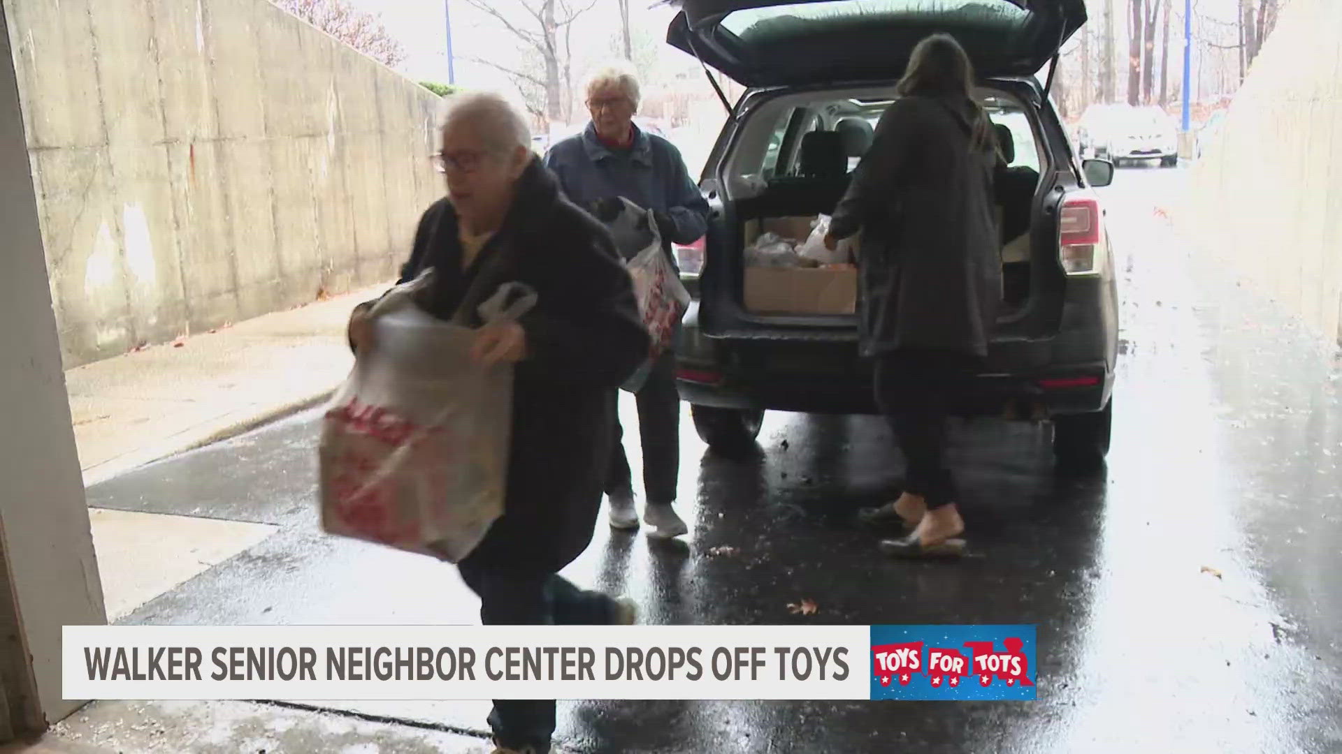 Time is running out to donate to the Toys for Tots campaign.