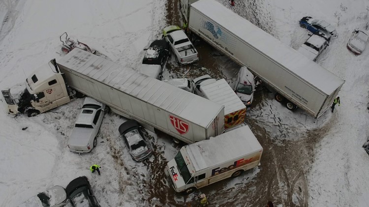 Witness describes 20-car pileup on US 131 southbound in Kalamazoo County
