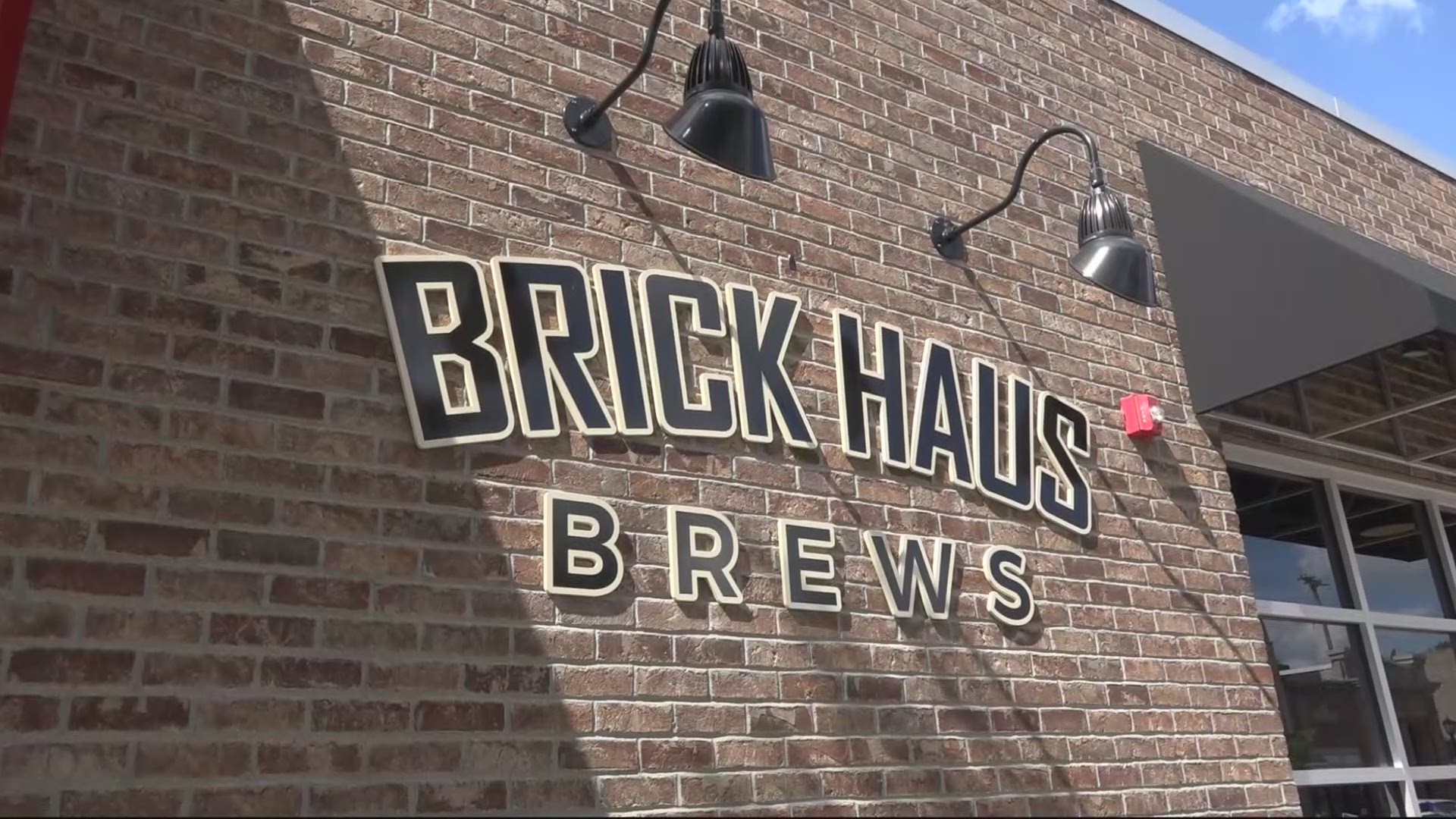 What's offered at Brick Haus Brews in Sparta