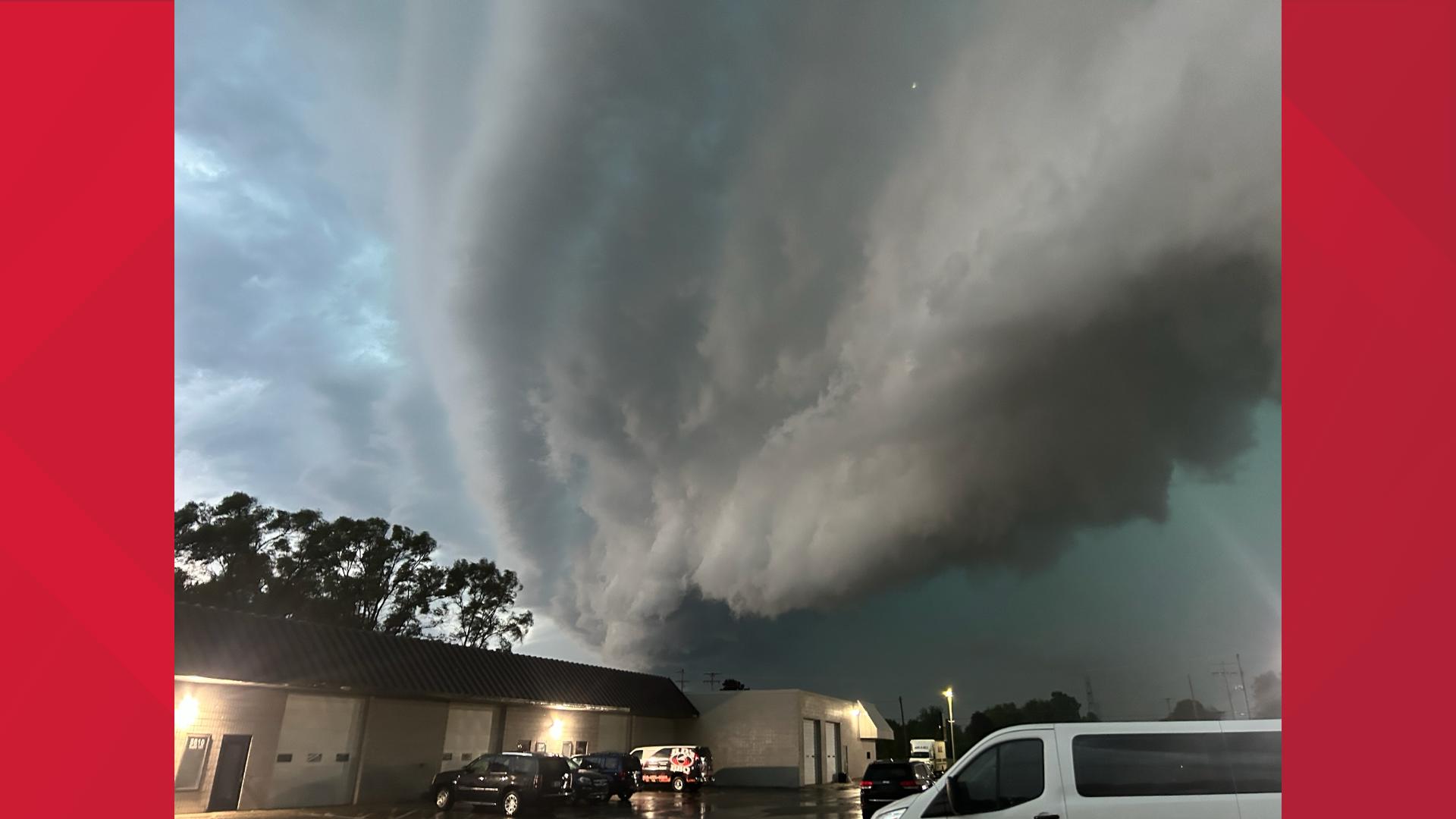 Power outages, storm damage reported in West Michigan | wzzm13.com