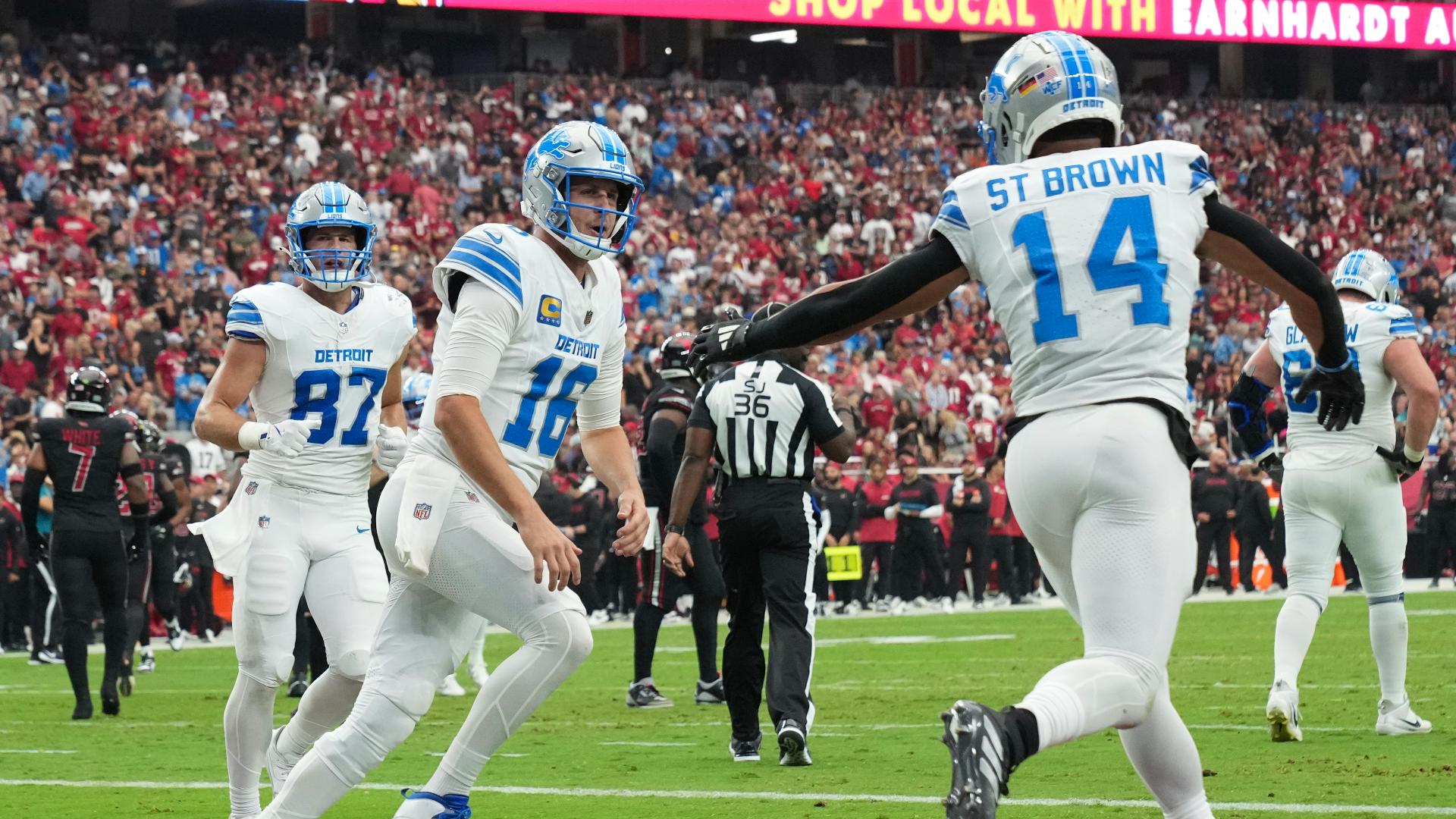 Jared Goff throws 2 TD passes and Lions' defense slows