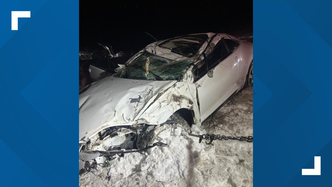 Car loses control, overturns on I-96 in Grand Rapids | wzzm13.com