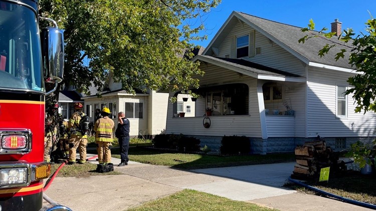 Kitchen fire causes damage to home in Holland