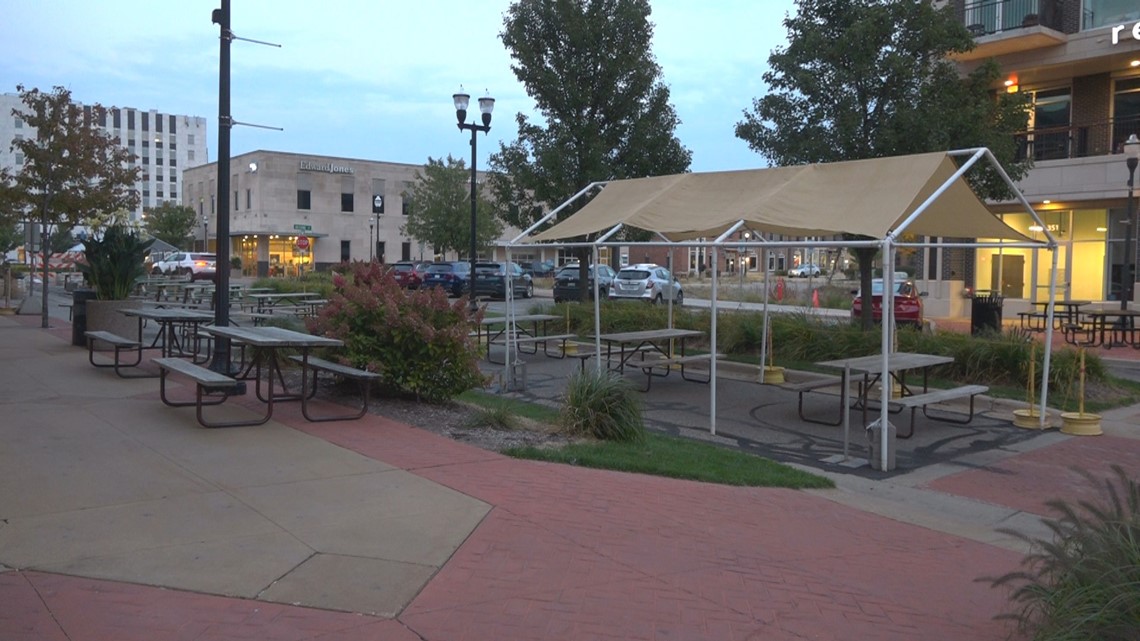 Muskegon to open outdoor social districts to aid local restaurants and bars