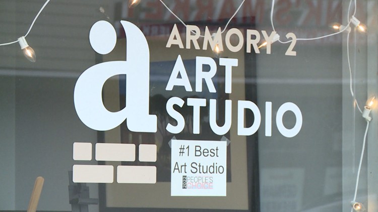 Grand Haven studio offering free art classes for breast cancer patients, survivors