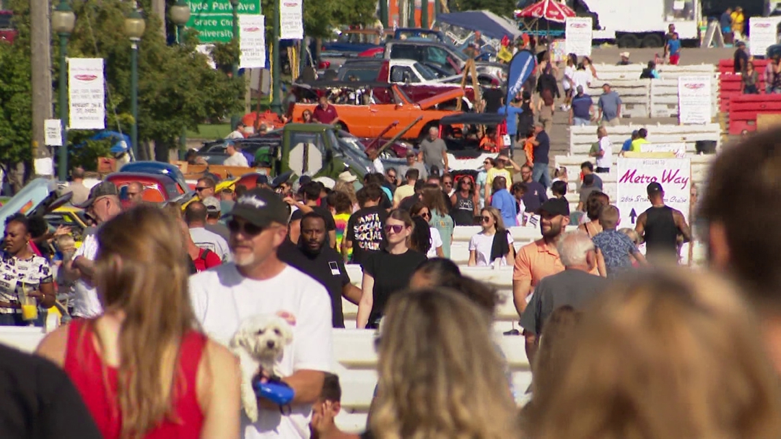 Your guide to the 2024 28th Street Metro Cruise | wzzm13.com