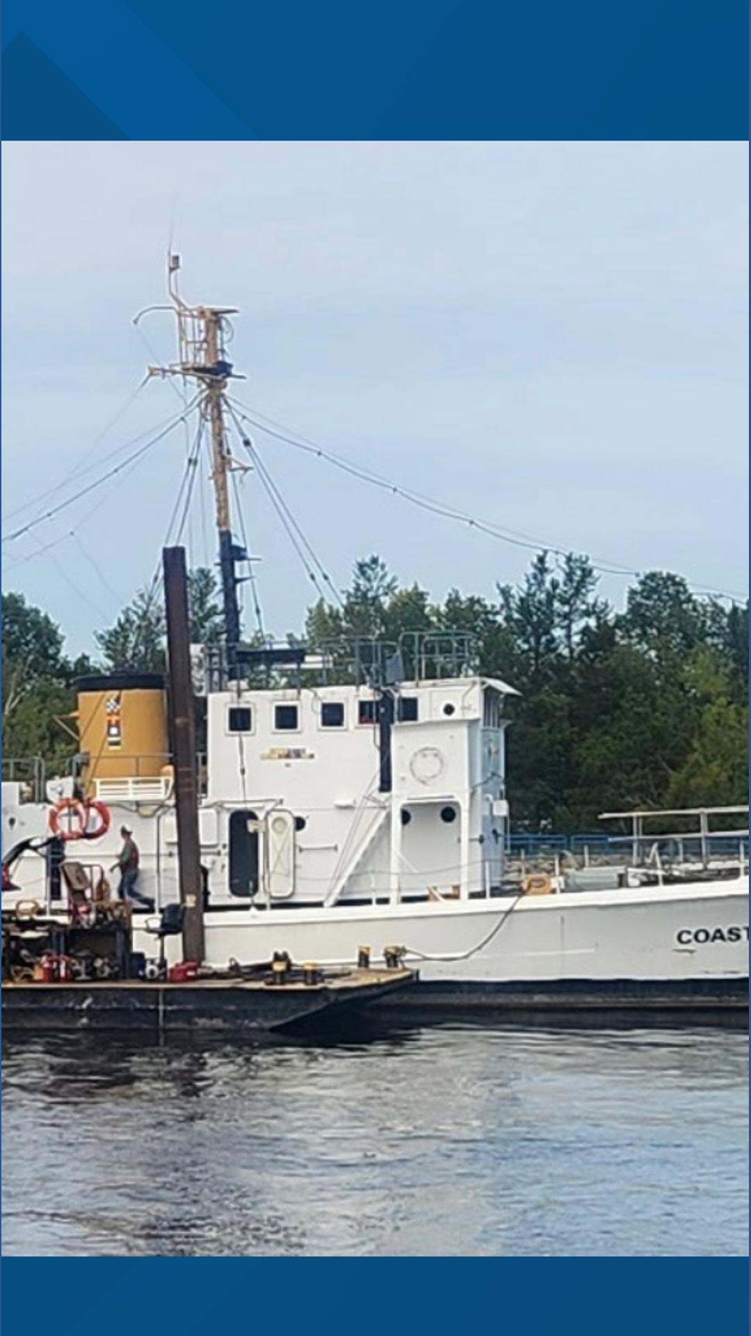 Coast Guard Cutter McLane leaves Muskegon Silversides museum