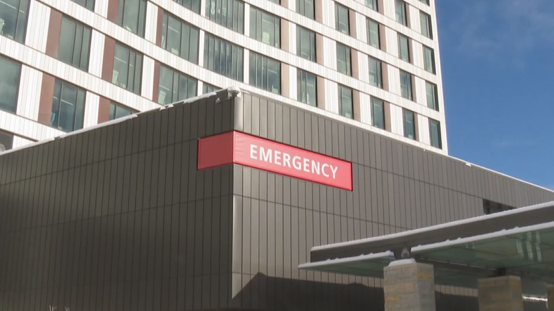 Muskegon Co. residents begin petitioning for another hospital - Vimarsana News