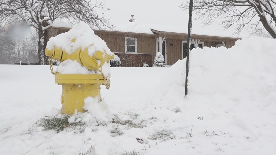 Fire dept. reminding homeowners to clear fire hydrants of snow - Vimarsana News