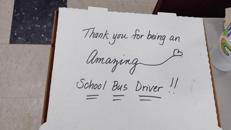 Kent County restaurant thanks bus drivers with kind notes on pizza boxes