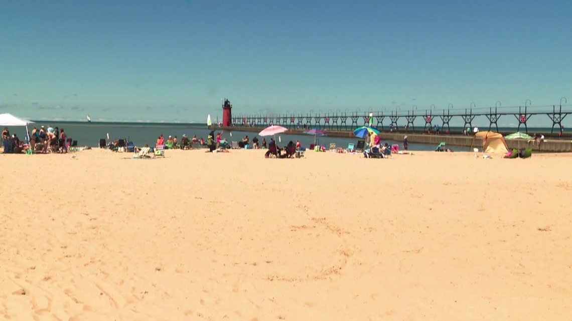 Water temperature in Lake Michigan drops to lower 50s, NWS says
