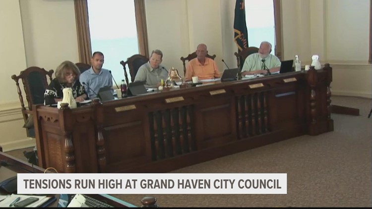 Debate on Grand Haven councilwoman's residency dominates City Council meeting