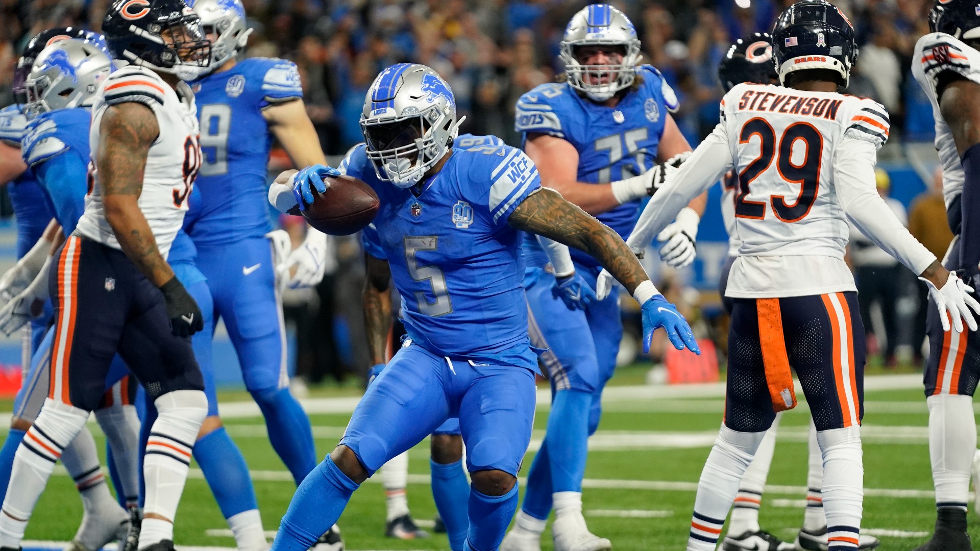 Lions Complete Historic Comeback Against The Bears | Wzzm13.com