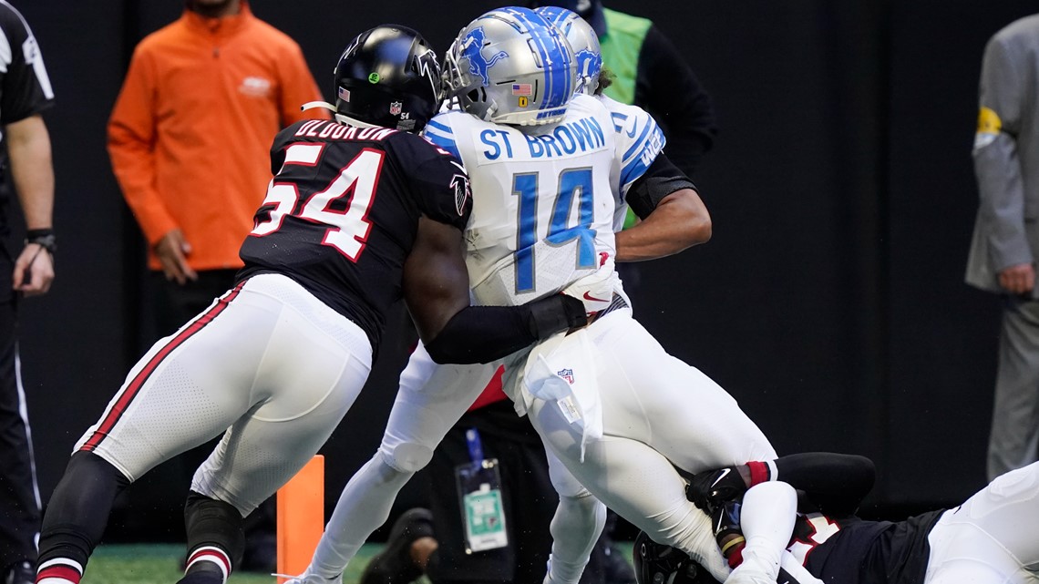 Oluokun's last-minute interception saves Falcons' win over Lions